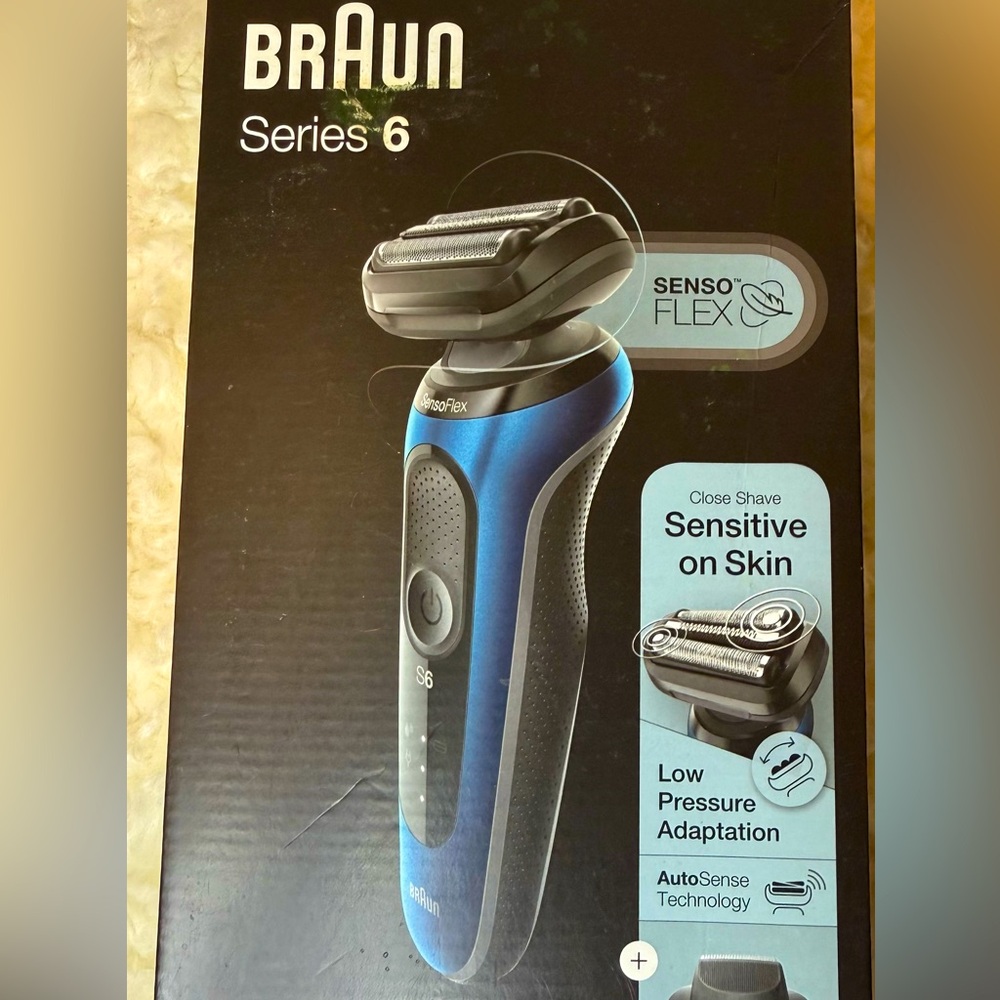 Series 6 Electric Shaver - Blue and Black